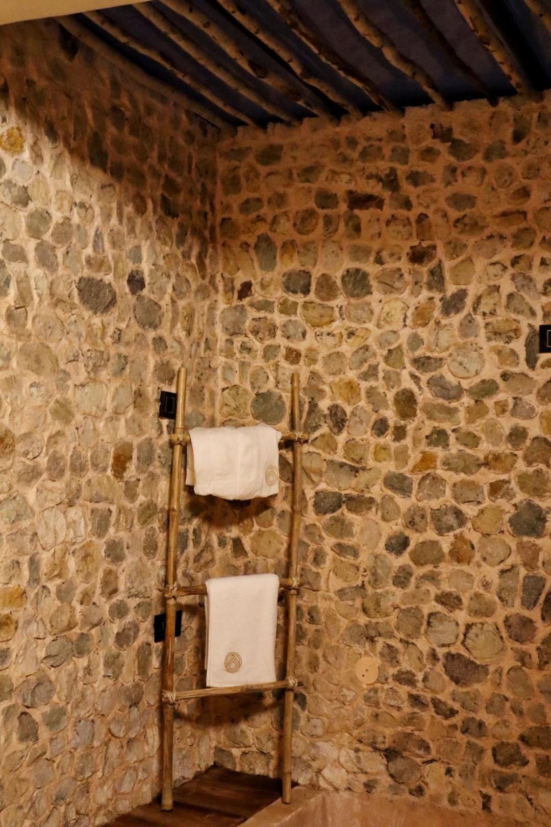 מלון Una  Agni Eco-Retreat מראה חיצוני תמונה